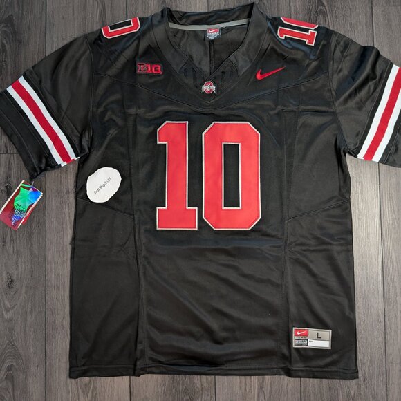 🏈 Julian Sayin #10 Ohio Buckeyes Stitched Jersey BLACKOUT Men's Sizes - Picture 4 of 7